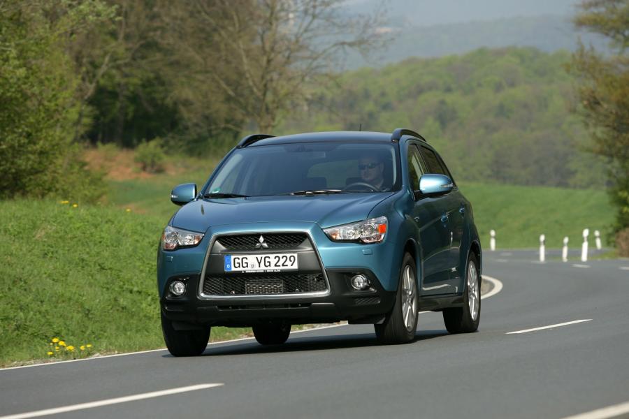  Mitsubishi ASX 2010 года  (фото 4 из 82)